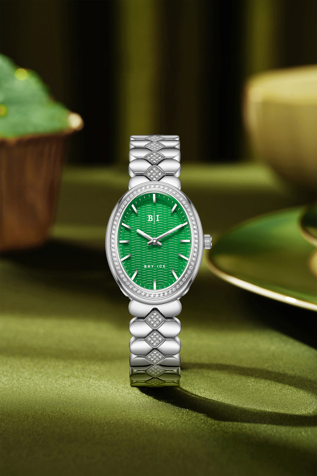 Bay Ice Halo - 26mm Diamond Bezel Mid Link Silver and Green Dial