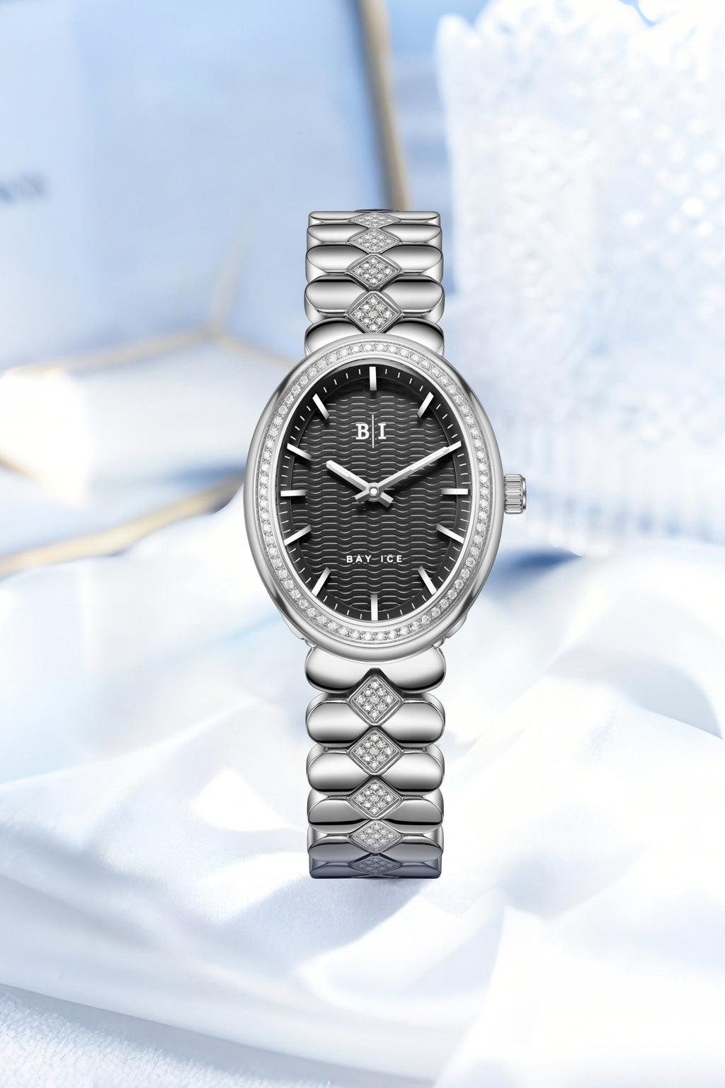 Bay Ice Halo - 26mm Diamond Bezel Mid Link Silver and Black Dial