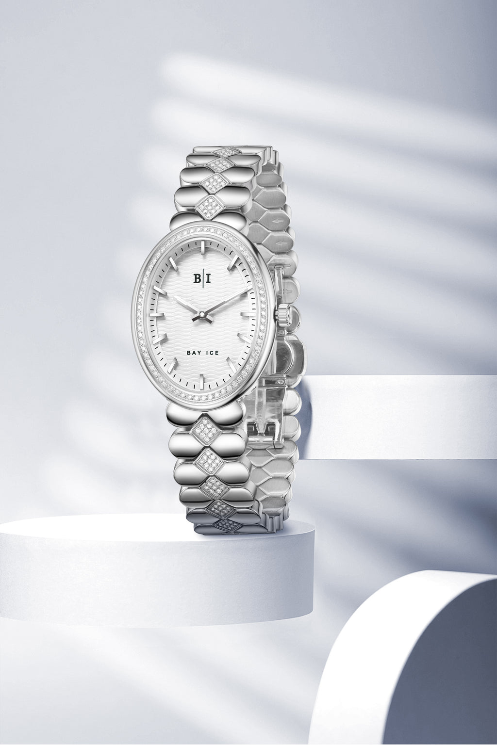 Bay Ice Halo - 26mm Diamond Bezel Mid Link Silver and White Dial