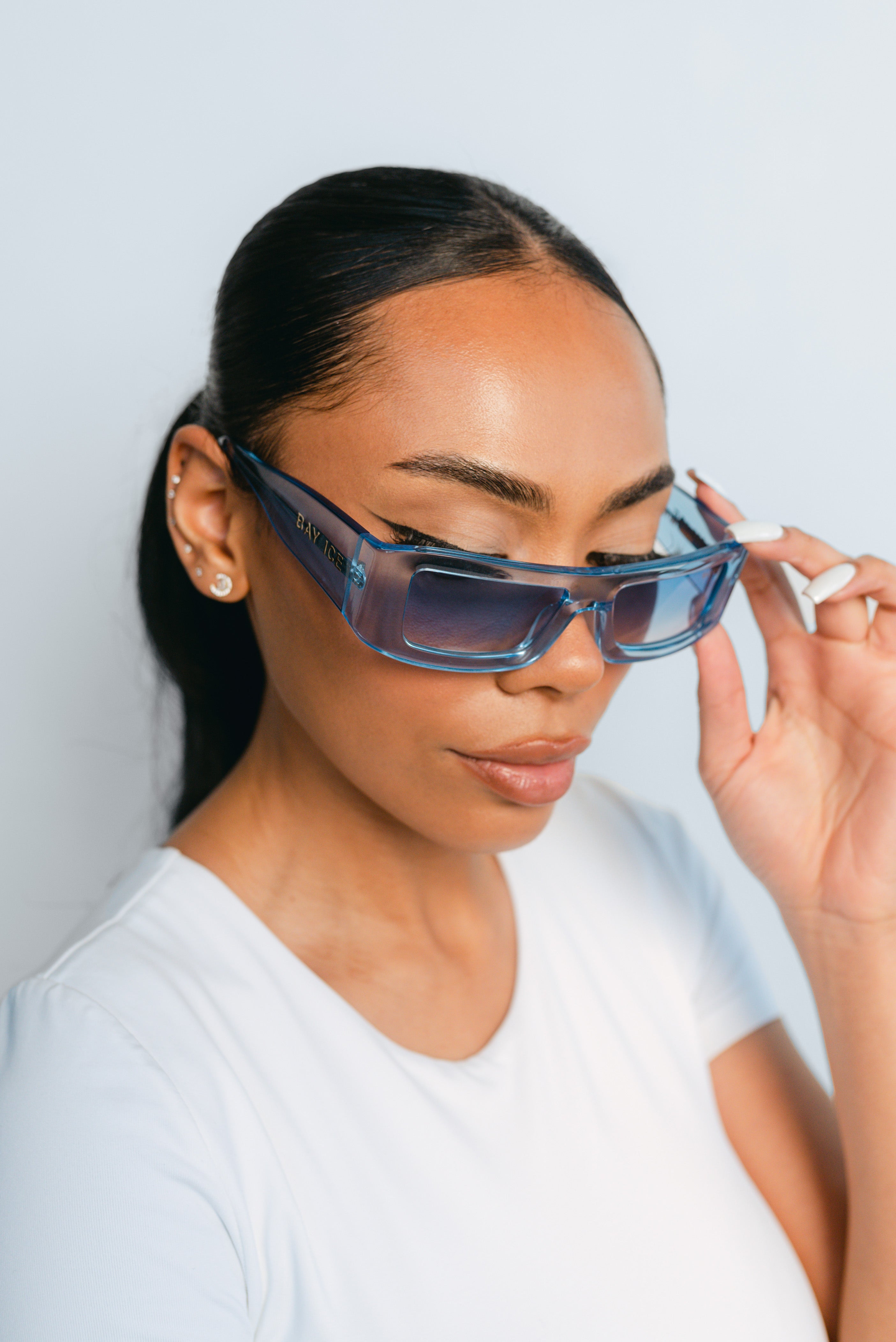 Bay Ice Nova Glasses - Crystal