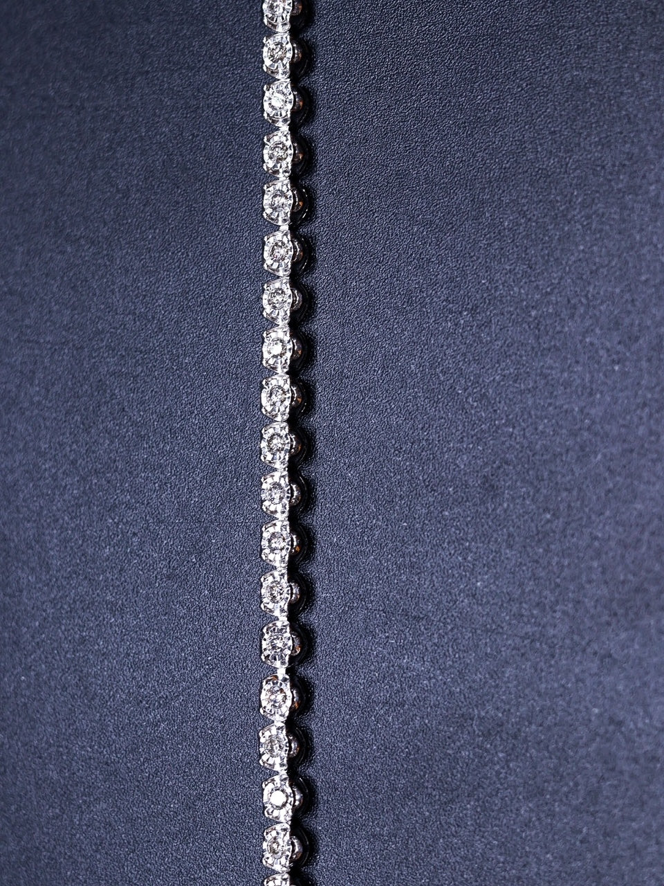 Natural Diamond White Gold Round Bracelets