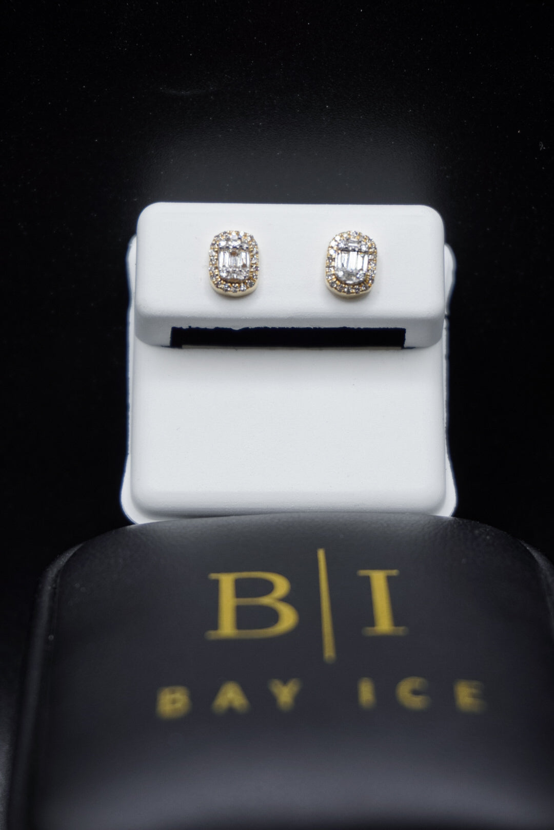 14KT YG 0.25 CTTW Natural Diamond Earring
