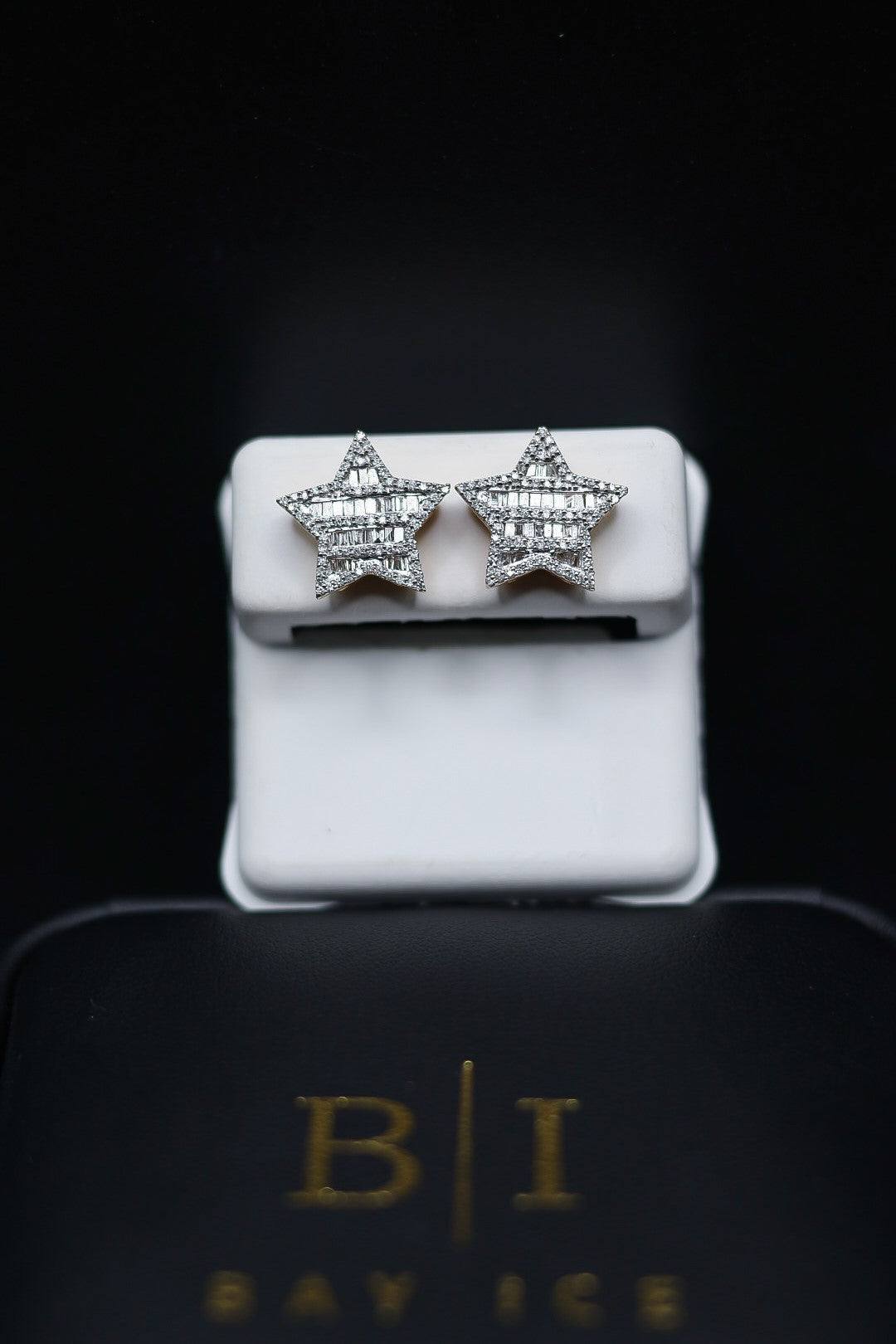 10kt 0.5ct WG Star Baguette Natural Diamond Earring