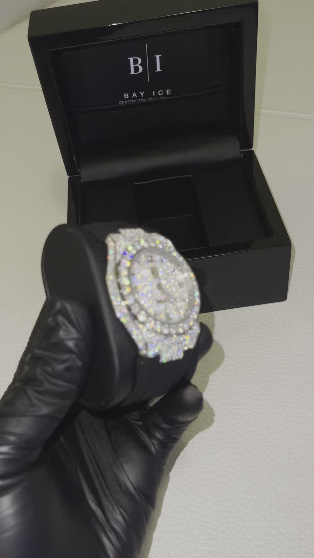 VVS Bussdown ELITE2 Rubber strap Watch in WG