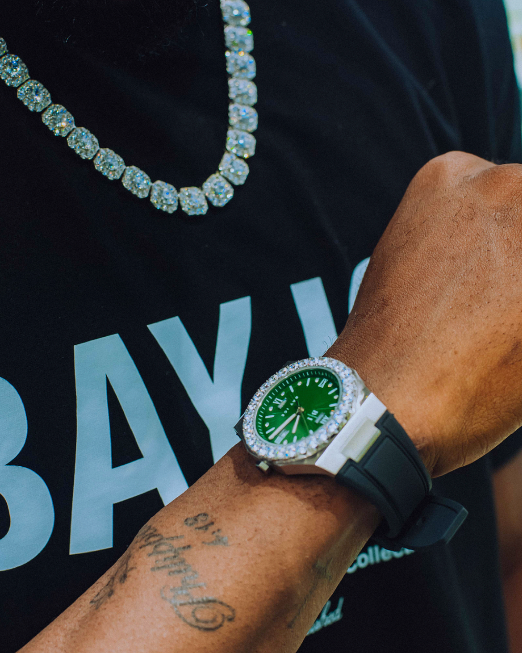Diamond Bezel - ELITE2 Rubber Strap Watch in White Gold and Green Dial