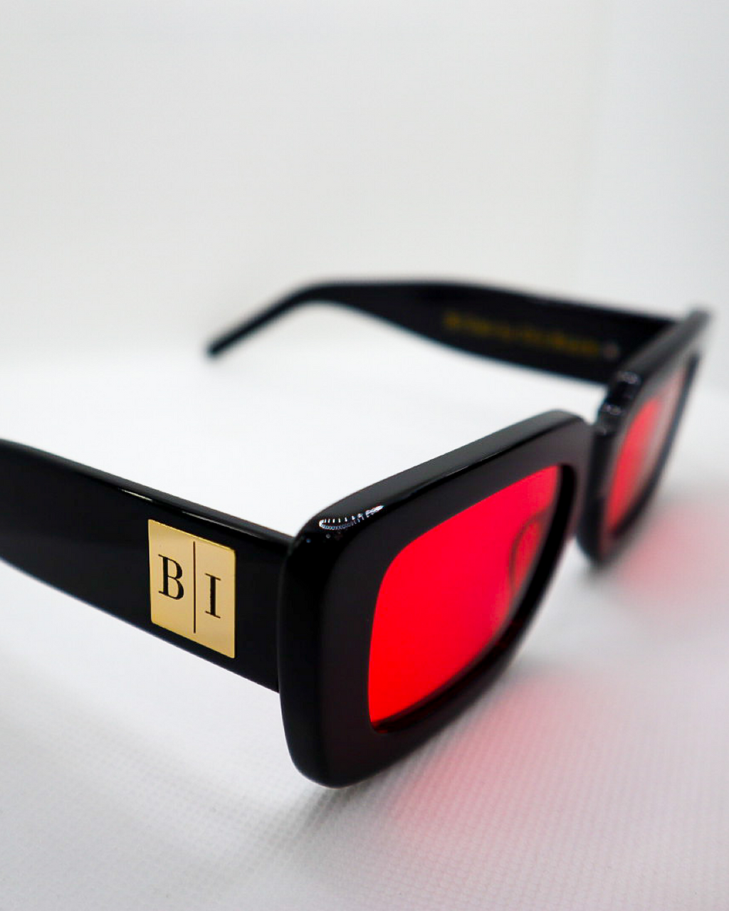 St. Clair Glasses - Red Lens