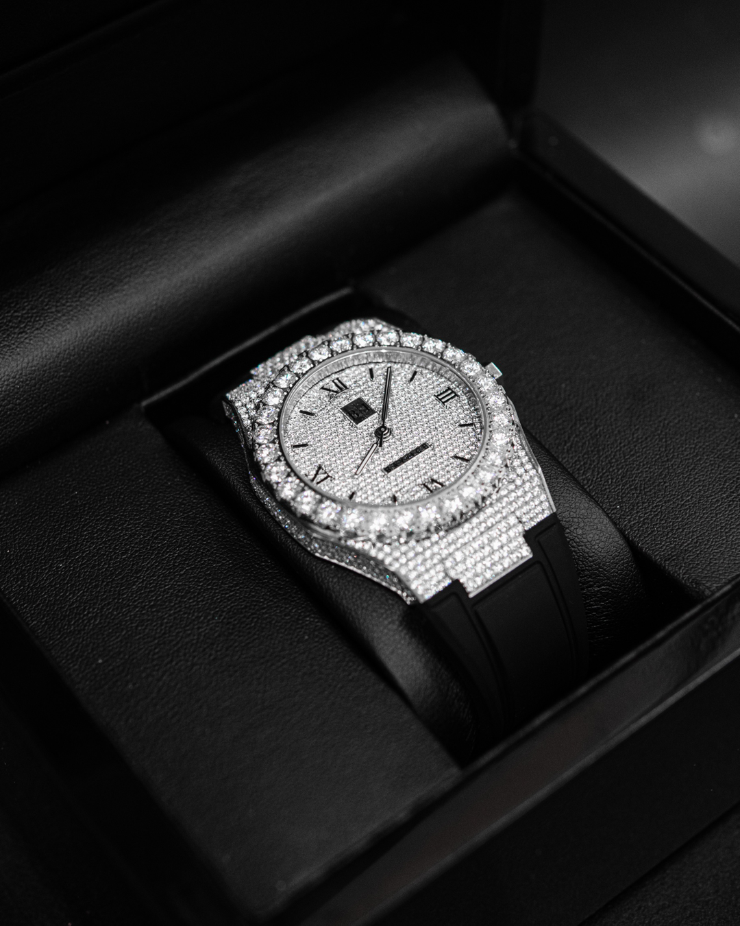 VVS Bussdown ELITE2 Rubber strap Watch in WG