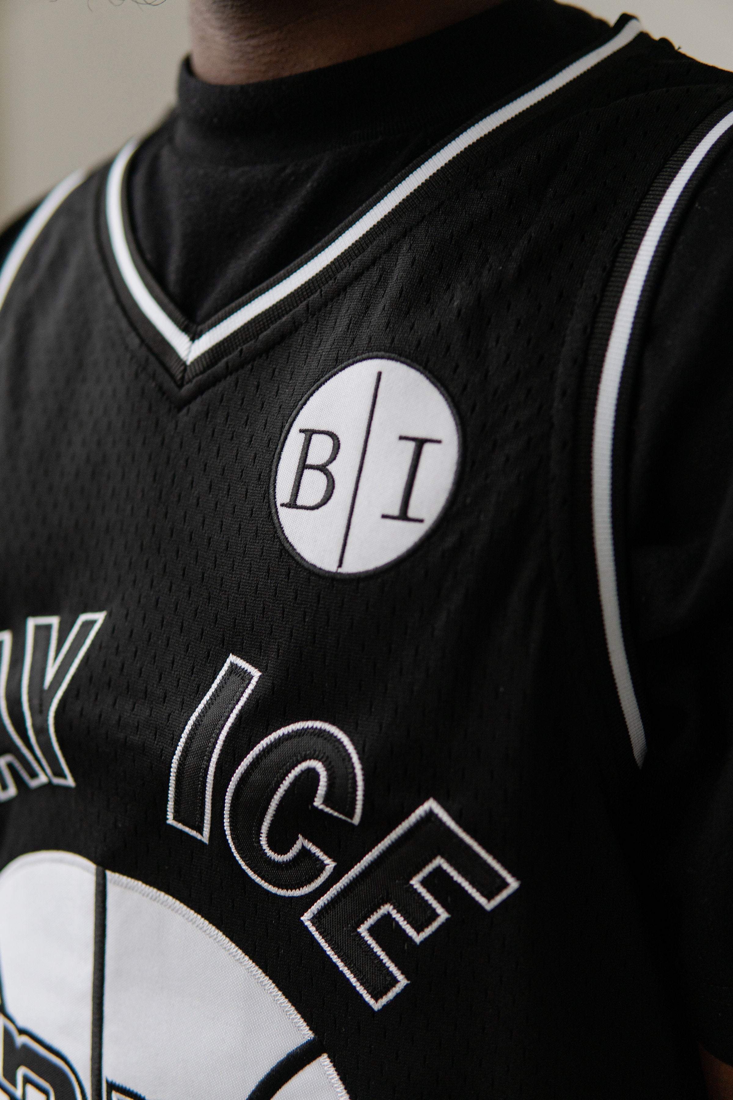 Bay Ice Basketball Jersey - Black