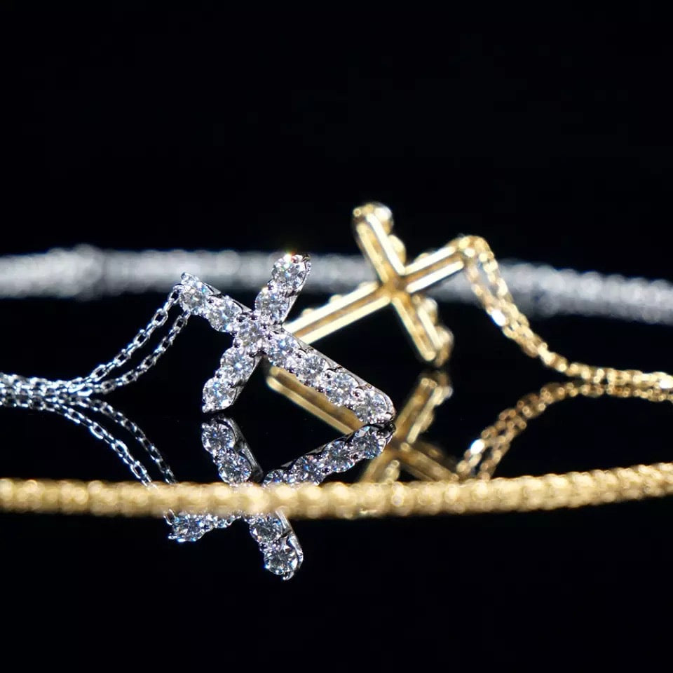 925 Silver 1.1ct 3mm VVS Moissanite Diamond Cross