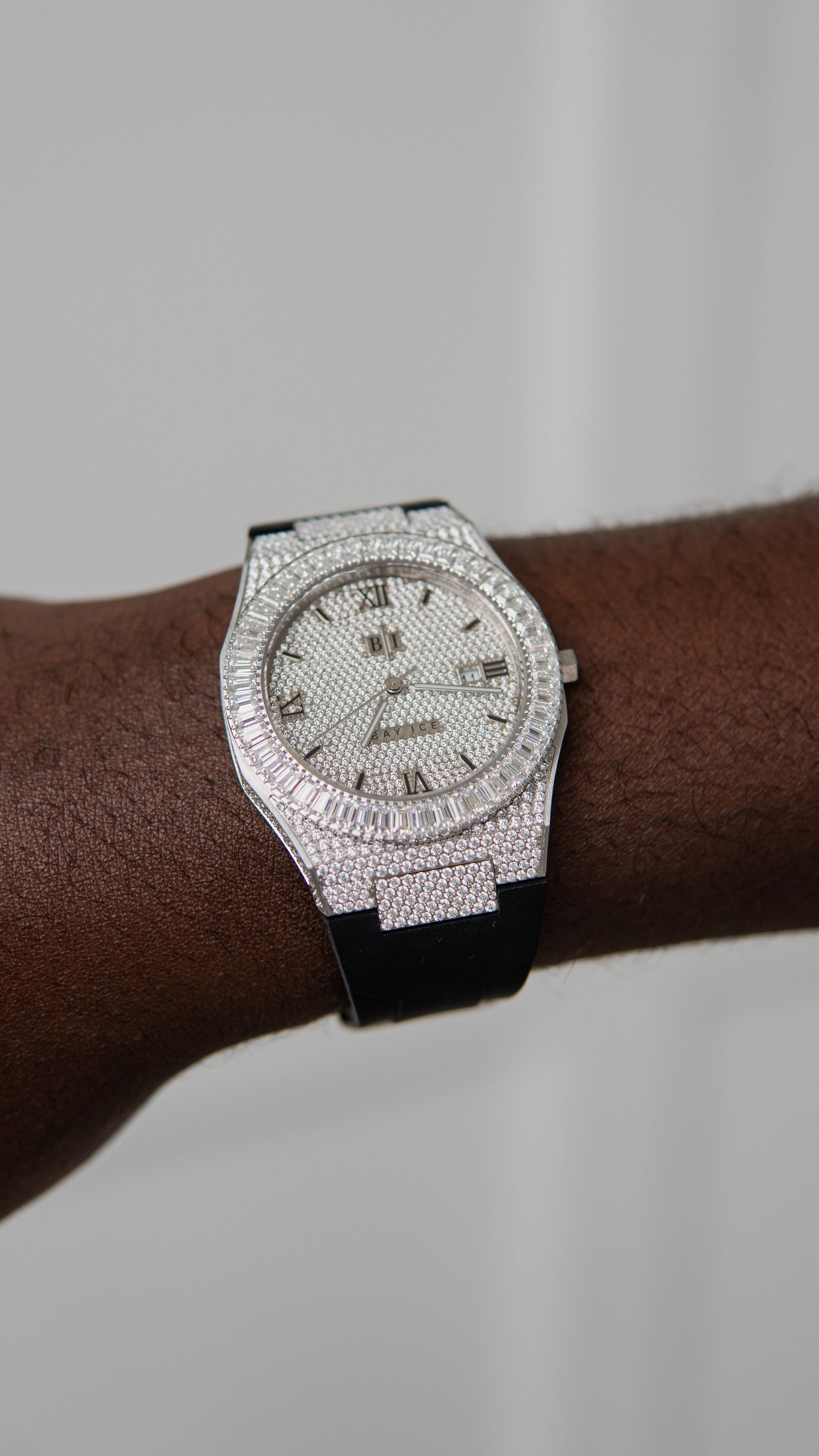 Elite2 VVS Bussdown Baguette Bezel Silver Watch